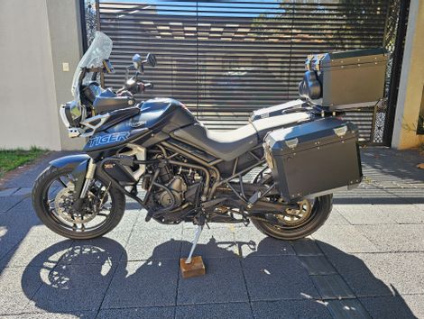 TRIUMPH TIGER 800 XRT