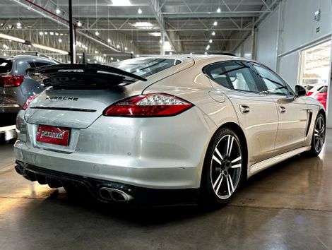 Porsche Panamera Turbo 4.8 500cv/520cv