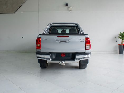 Toyota Hilux CD SRX 4x4 2.8 TDI 16V Diesel Aut.