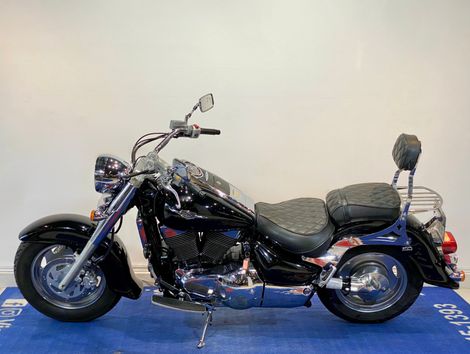 SUZUKI BOULEVARD C1500