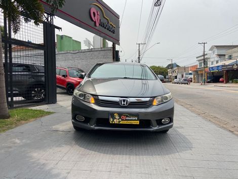 Honda Civic Sedan LXS 1.8/1.8 Flex 16V Aut. 4p