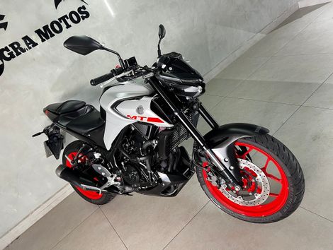 YAMAHA MT-03 321/ABS