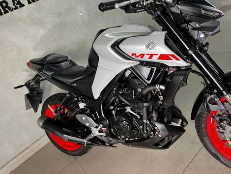 YAMAHA MT-03 321/ABS