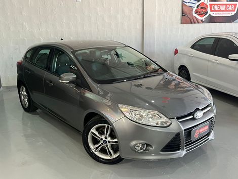 Ford Focus 2.0 16V/SE/SE Plus Flex 5p Aut.