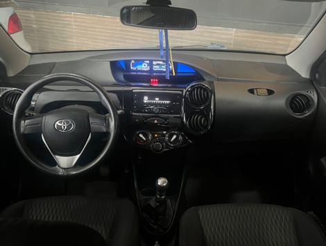 Toyota ETIOS X Sedan 1.5 Flex 16V 4p Mec.