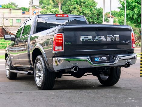 RAM CLASSIC LARAMIE 5.7 CD V8 4X4 Aut.