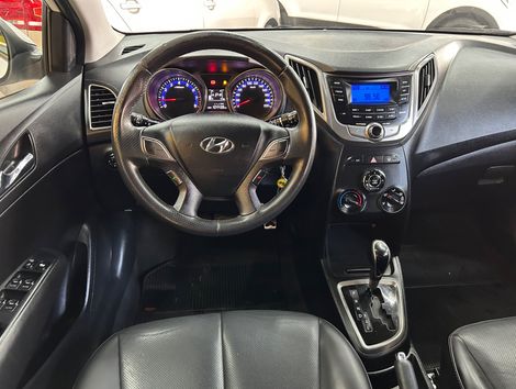 Hyundai HB20X Premium 1.6 Flex 16V Aut.