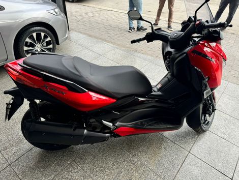 YAMAHA XMAX 250 ABS