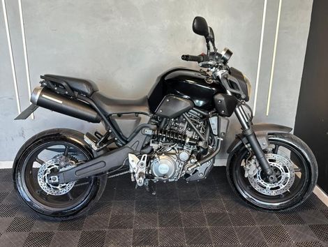 YAMAHA MT-03 660cc