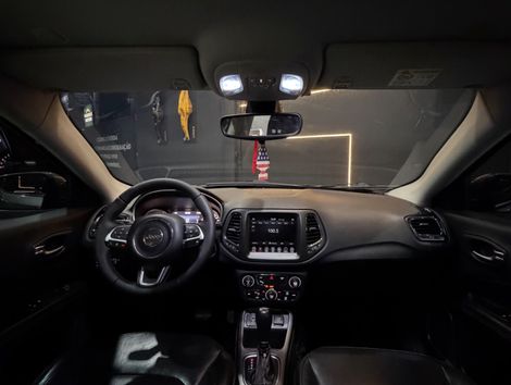 Jeep COMPASS LONGITUDE 2.0 4x2 Flex 16V Aut.