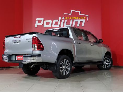 Toyota Hilux CD SRV 4x2 2.7 Flex 16V Aut.