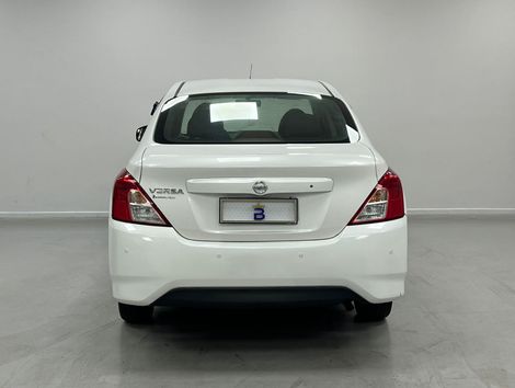 Nissan VERSA 1.0 12V FlexStart 4p Mec.