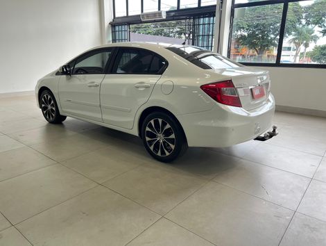 Honda Civic Sedan LXR 2.0 Flexone 16V Aut. 4p