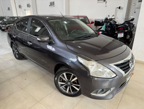 Nissan VERSA SL 1.6 16V FlexStart 4p Aut.