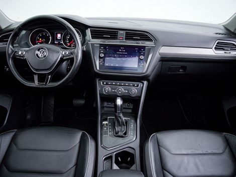 VolksWagen TIGUAN Allspac Comf 250 TSI 1.4 Flex