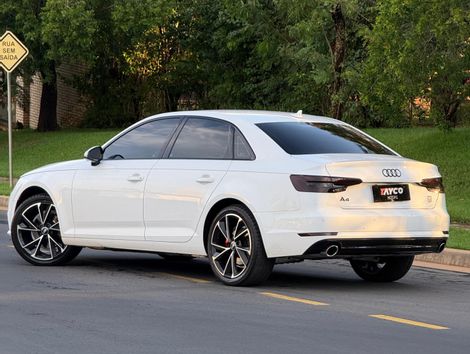 Audi A4 Launch Edition 2.0 TFSI 190cv S troni