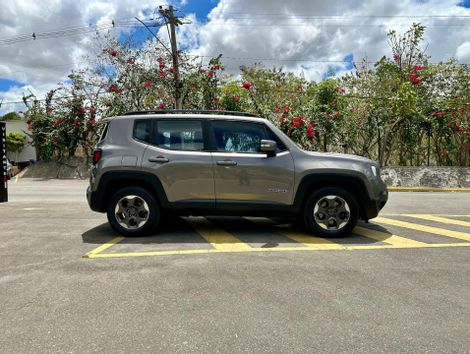 Jeep Renegade STD 1.8 4x2 Flex 16v Aut.