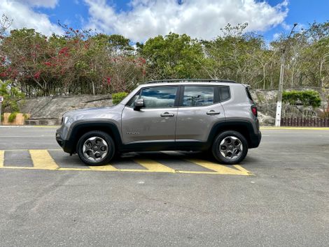 Jeep Renegade STD 1.8 4x2 Flex 16v Aut.