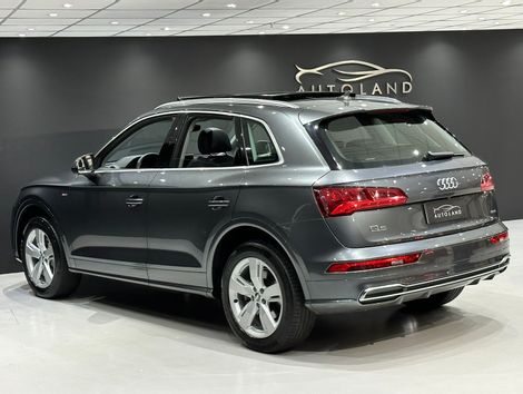 Audi Q5 S-Line 2.0 TFSI Quattro S-tronic