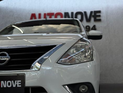 Nissan VERSA SL 1.6 16V FlexStart 4p Aut.