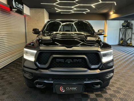 RAM 5.7 V8 GASOLINA REBEL CD 4X4 AUTOMÁTICO