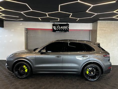 Porsche 3.0 V6 E-HYBRID AWD TIPTRONIC S