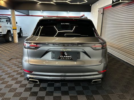 Porsche 3.0 V6 E-HYBRID AWD TIPTRONIC S