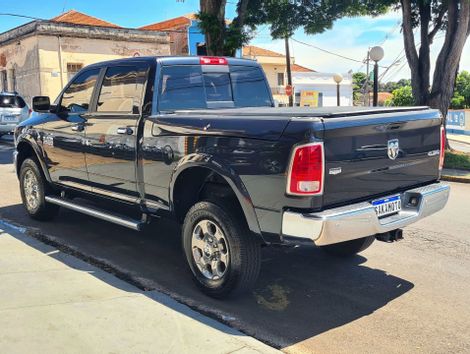 RAM 6.7 LARAMIE 4X4 CD I6 TURBO DIESEL 4P AUTOMÁTICO