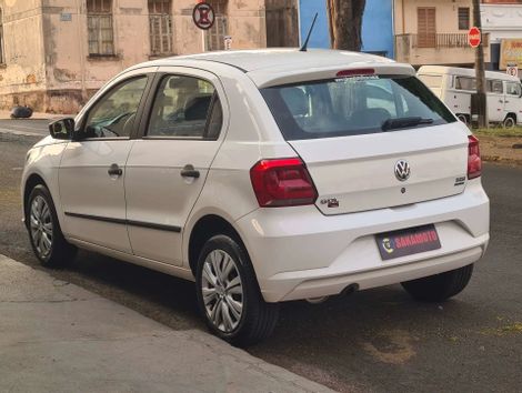 VOLKSWAGEN 1.6 16V MSI TOTALFLEX 4P AUTOMÁTICO