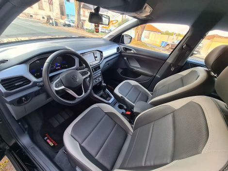 VOLKSWAGEN 1.0 200 TSI TOTAL FLEX AUTOMÁTICO