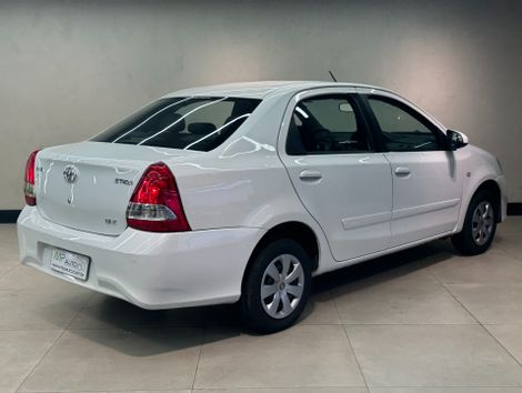 Toyota ETIOS X Sedan 1.5 Flex 16V 4p Mec.