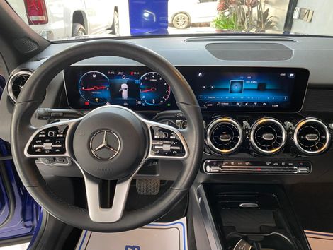 Mercedes 1.3 CGI GASOLINA PROGRESSIVE 7G-DCT