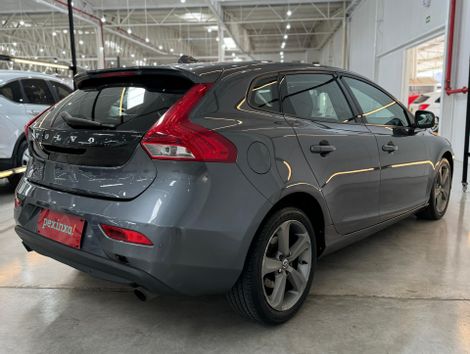 Volvo V40 T-4 2.0 Aut./Mec.