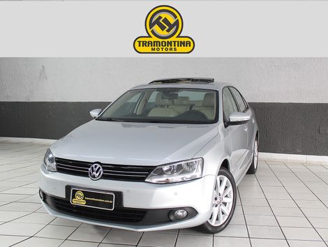 VolksWagen JETTA Comfortline 2.0 T.Flex 8V 4p Tipt.