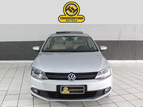 VolksWagen JETTA Comfortline 2.0 T.Flex 8V 4p Tipt.