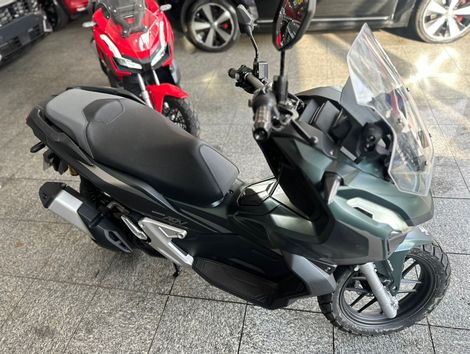 HONDA ADV 150