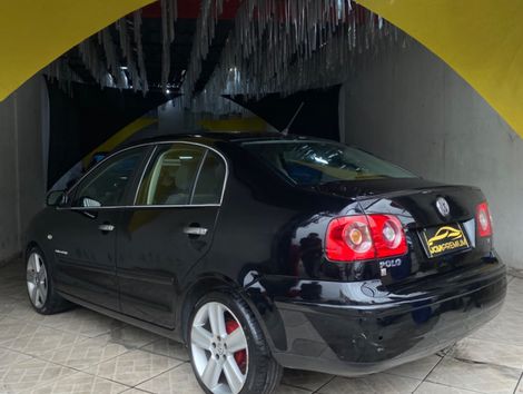 VolksWagen Polo Sedan 1.6 Mi Total Flex 8V 4p