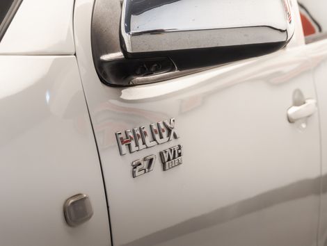 Toyota Hilux CD SR 4x2 2.7 16V/2.7 Flex Aut.