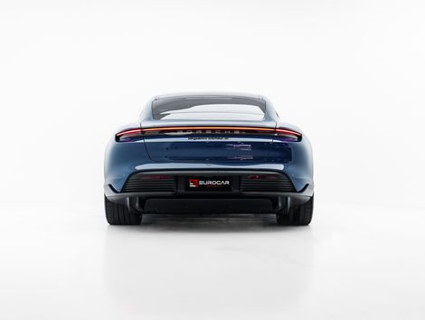 Porsche Taycan Turbo S (Elétrico)