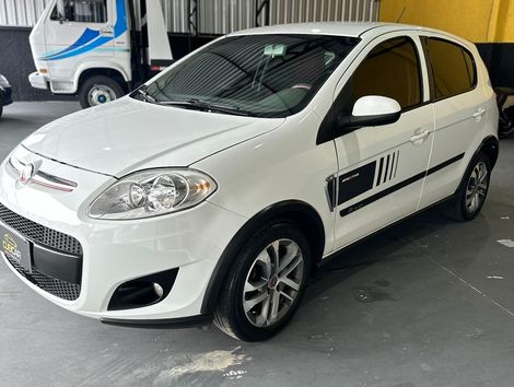 Fiat Palio ESSENCE 1.6 Flex 16V 5p