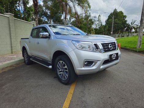 Nissan Frontier XE CD 4x4 2.3 Bi-TB Diesel Aut.