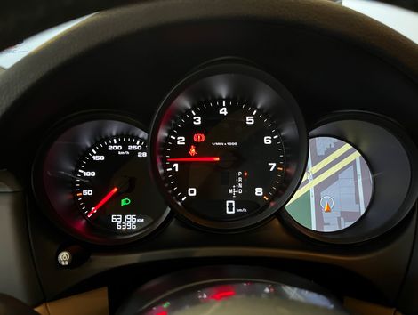 Porsche Macan 2.0 Turbo
