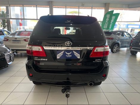 Toyota Hilux SW4 SRV D4-D 4x4 3.0 TDI Dies. Aut