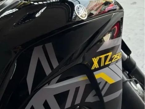 YAMAHA XTZ 250 LANDER 249cc/LANDER BLUEFLEX/ABS