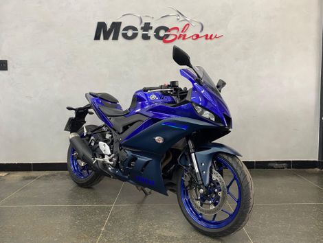 YAMAHA YZF R-3 321/ABS