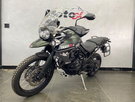 TRIUMPH TIGER 800 XCA