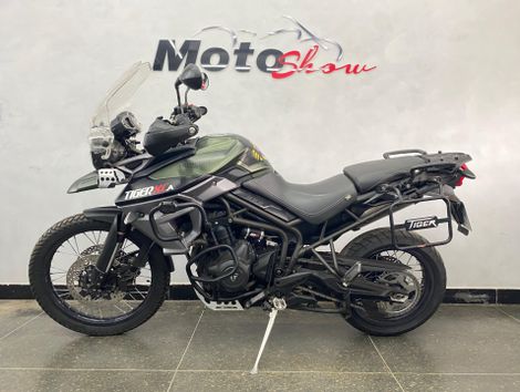 TRIUMPH TIGER 800 XCA