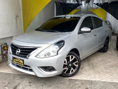 Nissan VERSA SL 1.6 16V FlexStart 4p Aut.