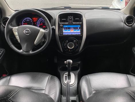 Nissan VERSA SL 1.6 16V FlexStart 4p Aut.