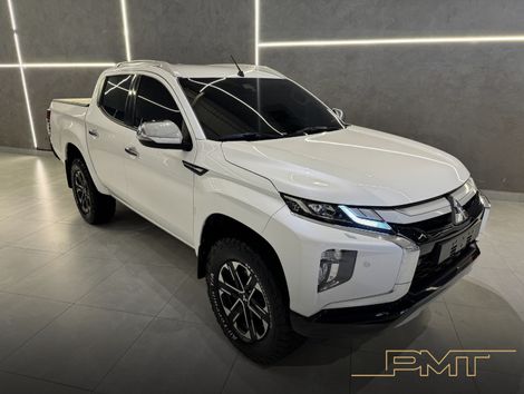 Mitsubishi L200 Triton Sport HPE-S 2.4 CD Dies. Aut